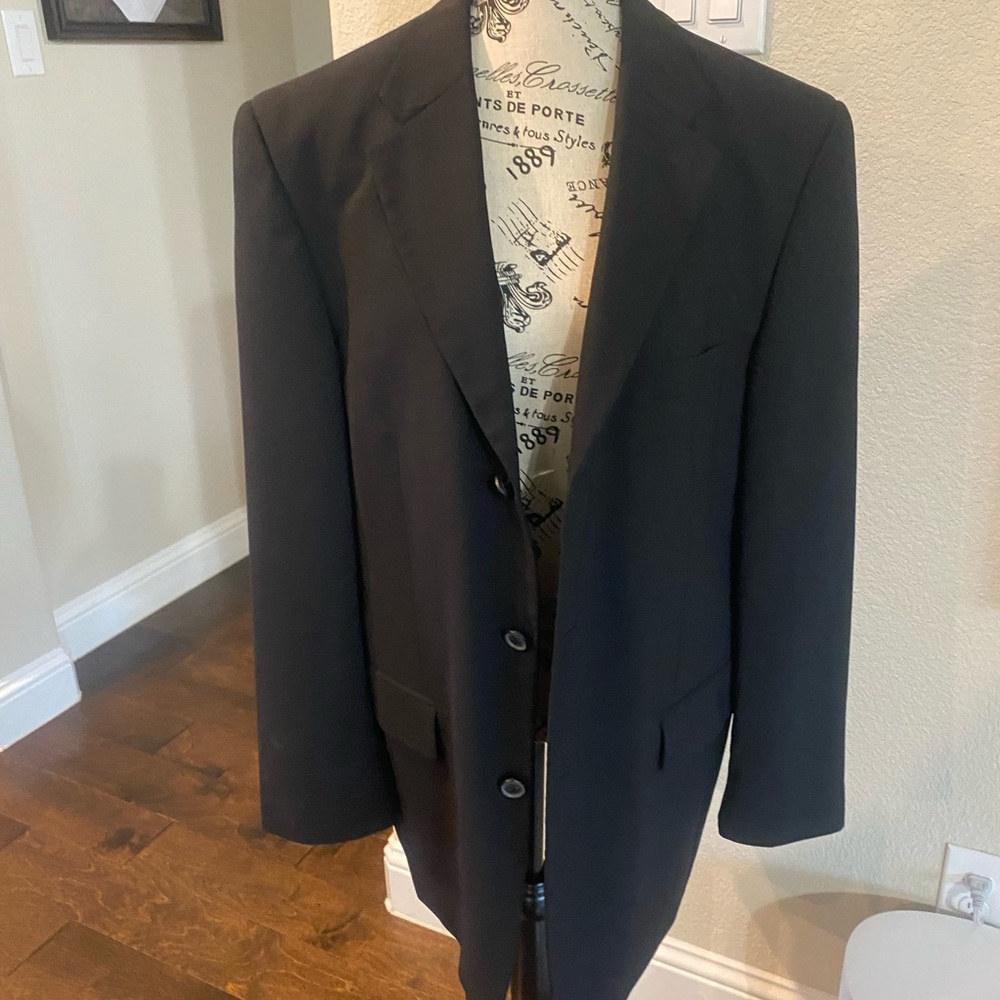 J. Ferrar 42R Black Dinner Jacket (has been dry cleaned)